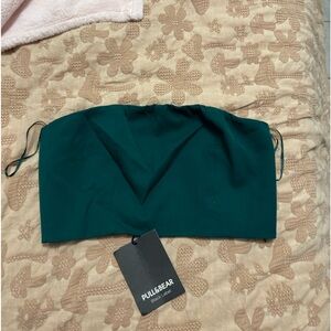 Pull & bear crop top (new with tags)